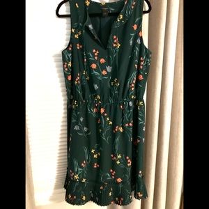 Ann Taylor XL Green Dress